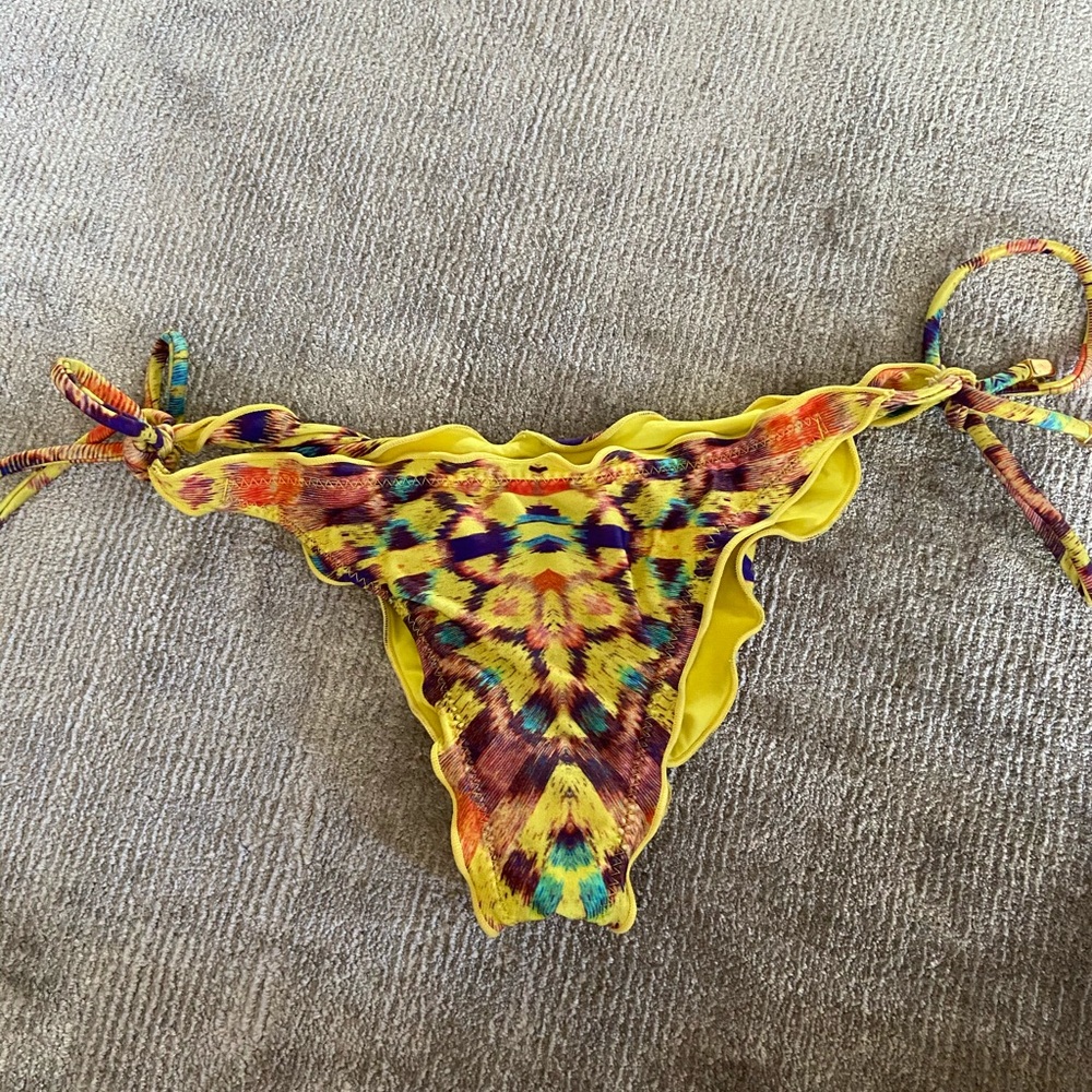 VIX yellow tribal print bottom